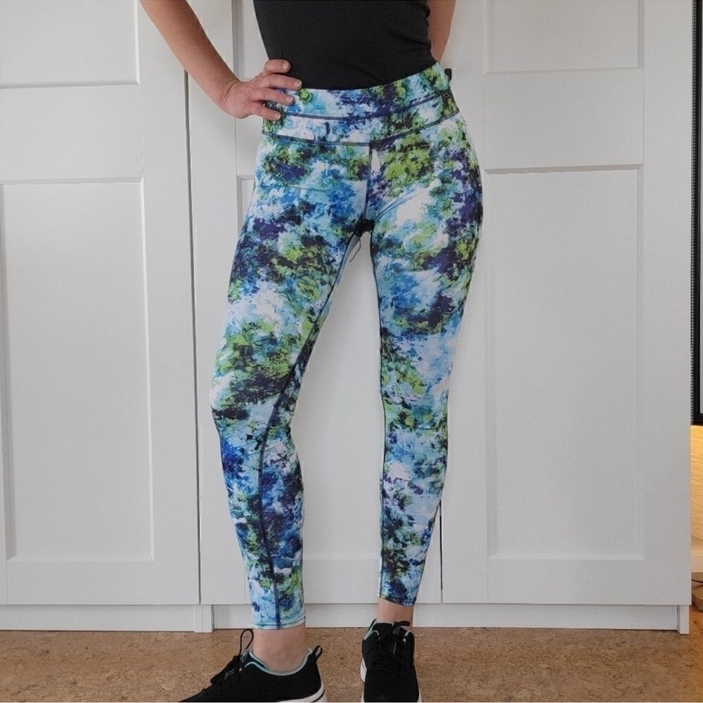 Athleta Hypersonic Sonar Tight Blue Green Watercolor Print S - Picture 1 of 7